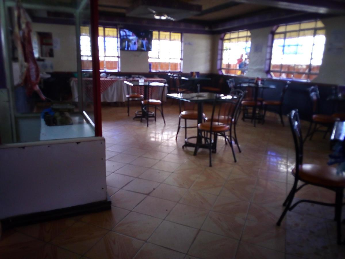 Maendeleo Parkview Hotel Narok Buitenkant foto